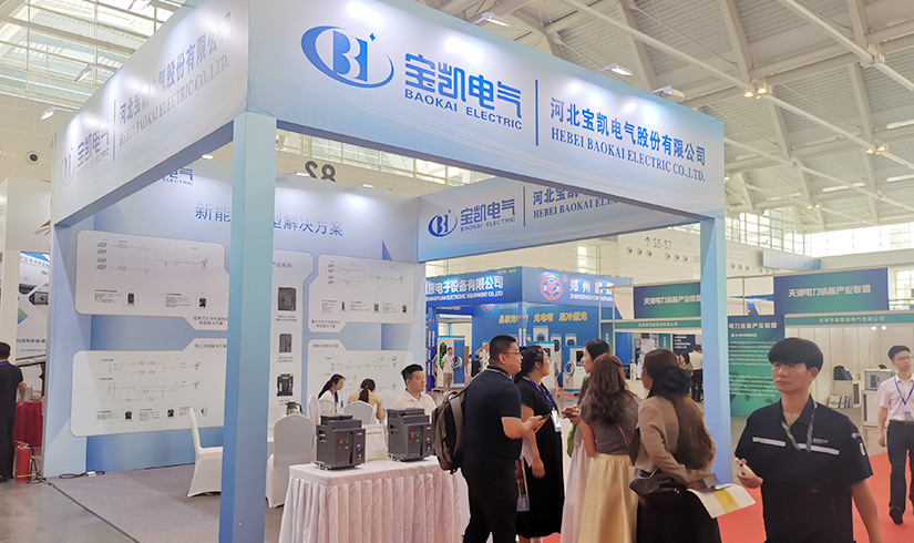 暴击行业天花板！jinnianhui今年会电气硬核技术亮相天津清洁能源展，引央视记者及能源产业巨头现场“挖宝”